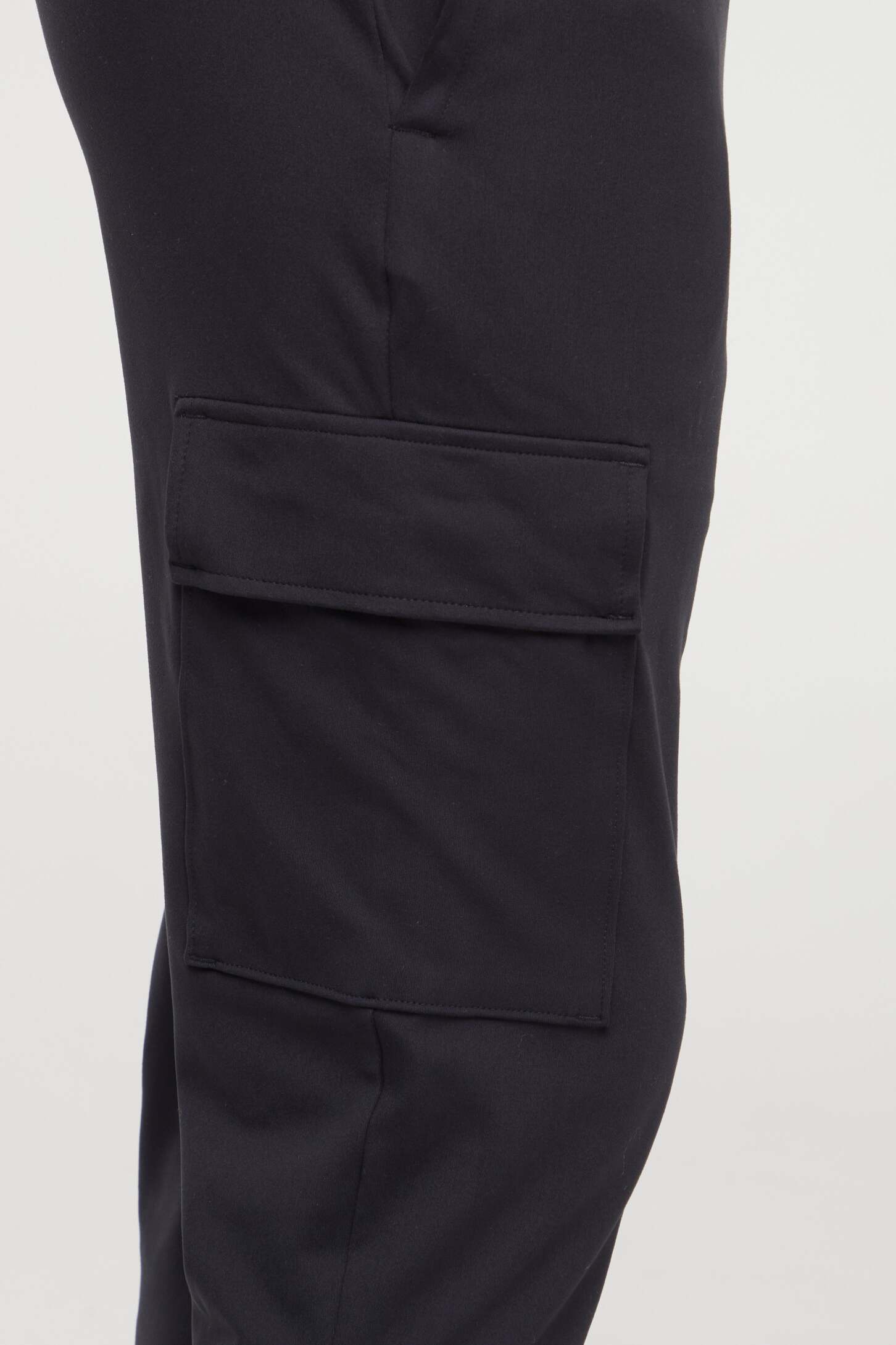 Balance Collection For Men Benjamin Jogger - Image 12