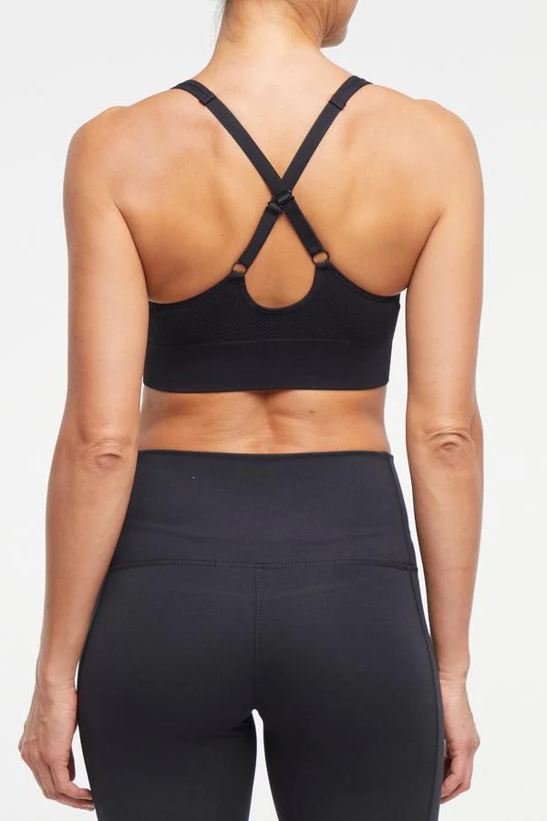 Addie Seamless Sports Bra - Image 17