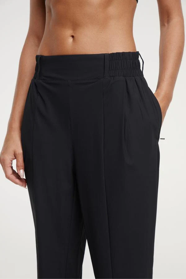 Nori Tapered Pant - Image 17