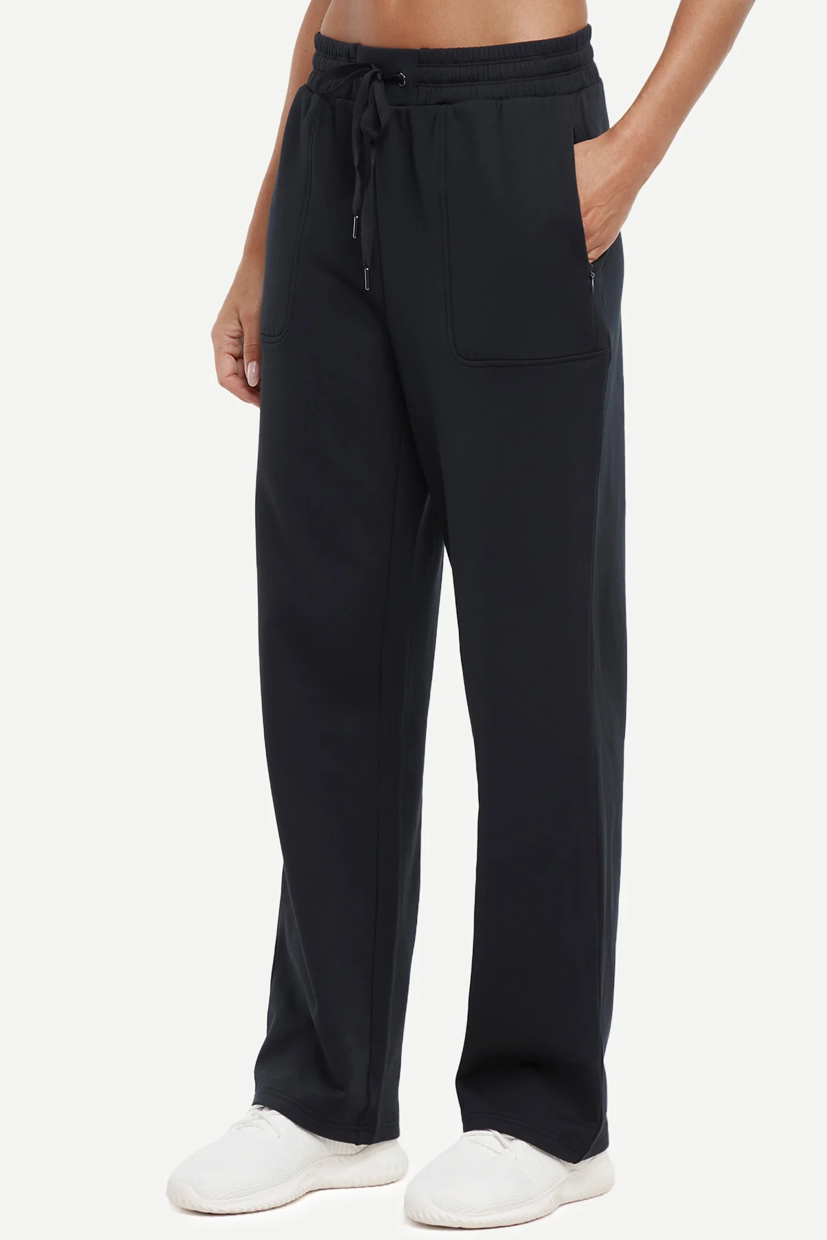 Mia Pant - Image 13