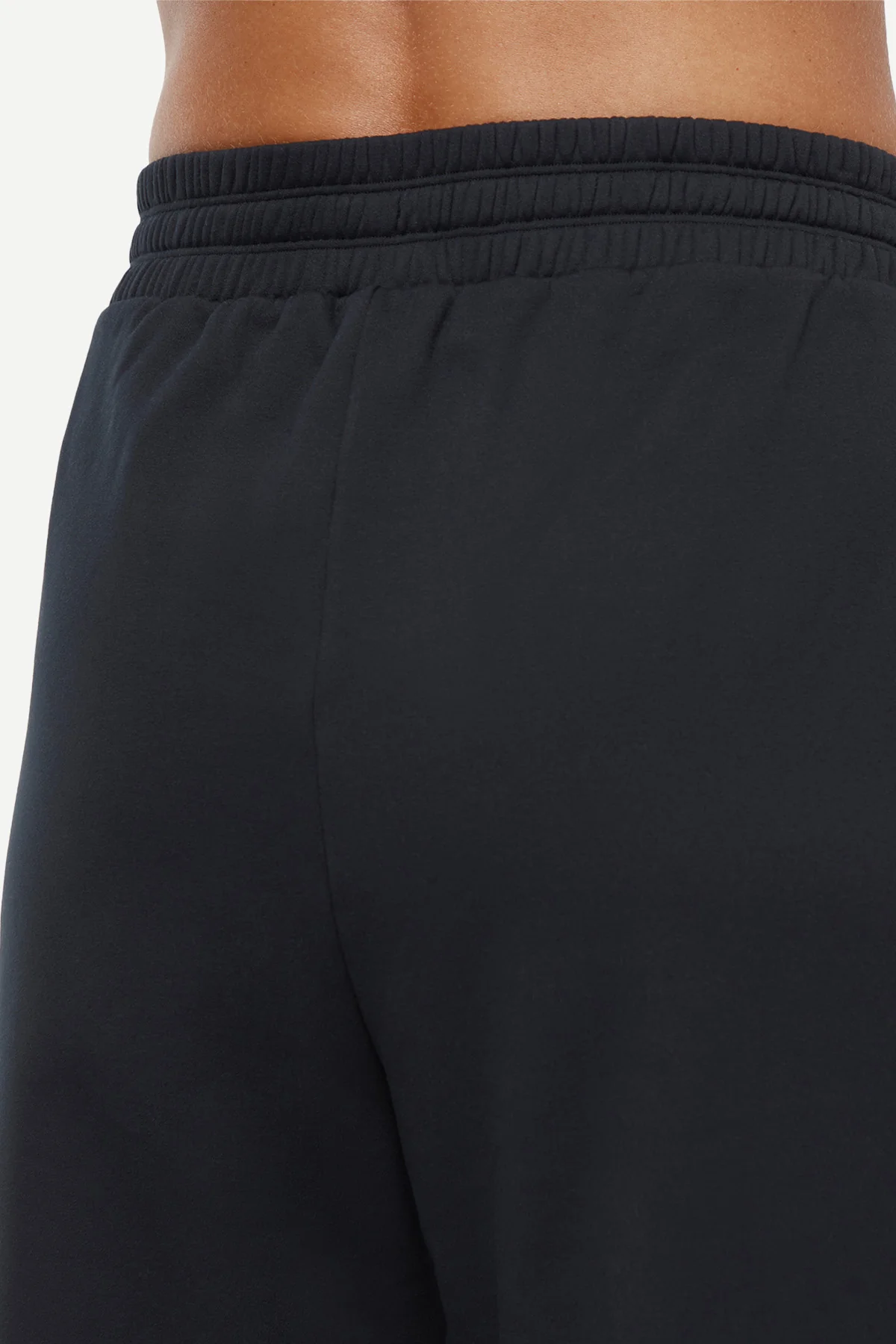 Mia Pant - Image 14