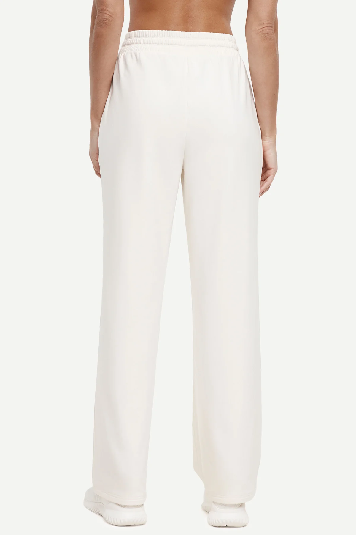 Mia Pant - Image 3