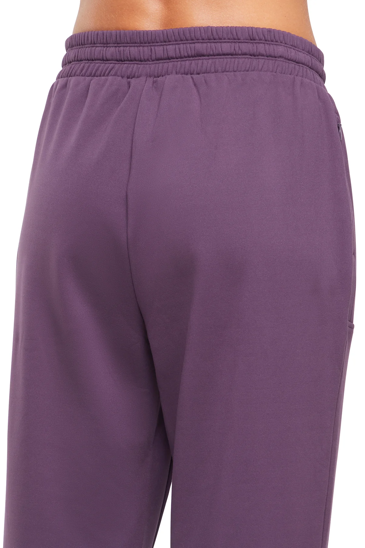 Mia Pant - Image 8
