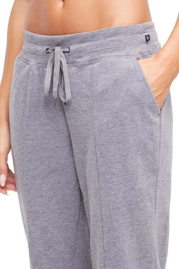 Lyla Mid Calf Capri - Image 9