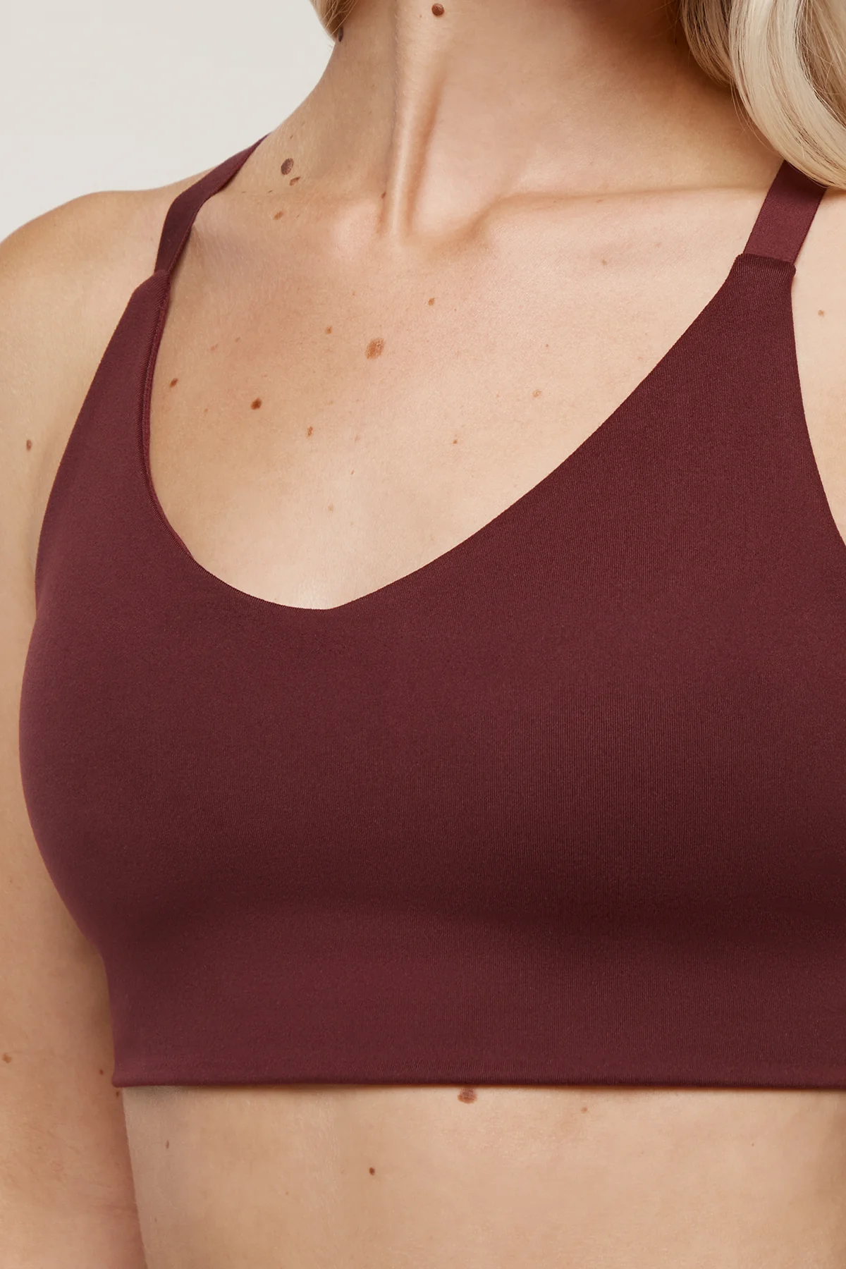 Clarissa Sports Bra - Image 12