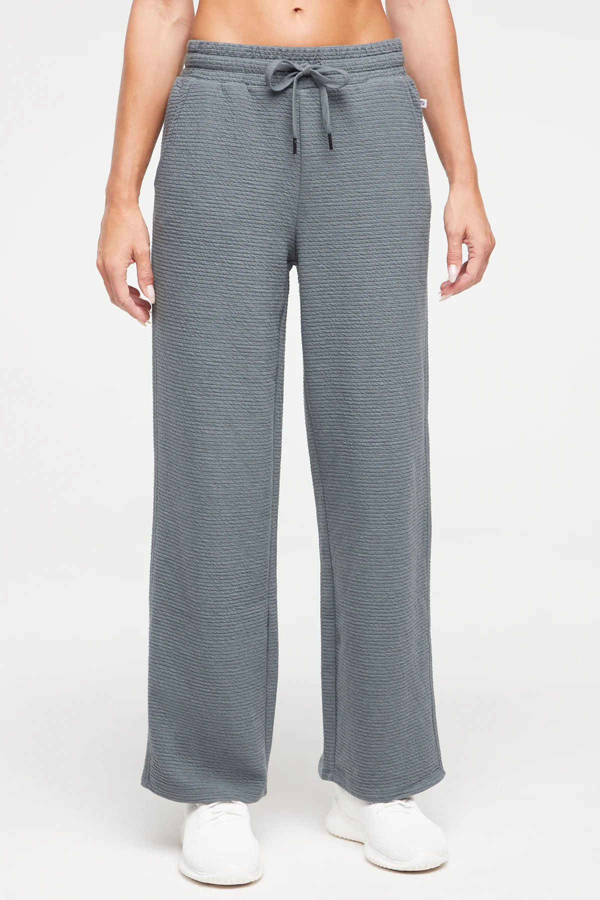 Freyi Pant - Image 12