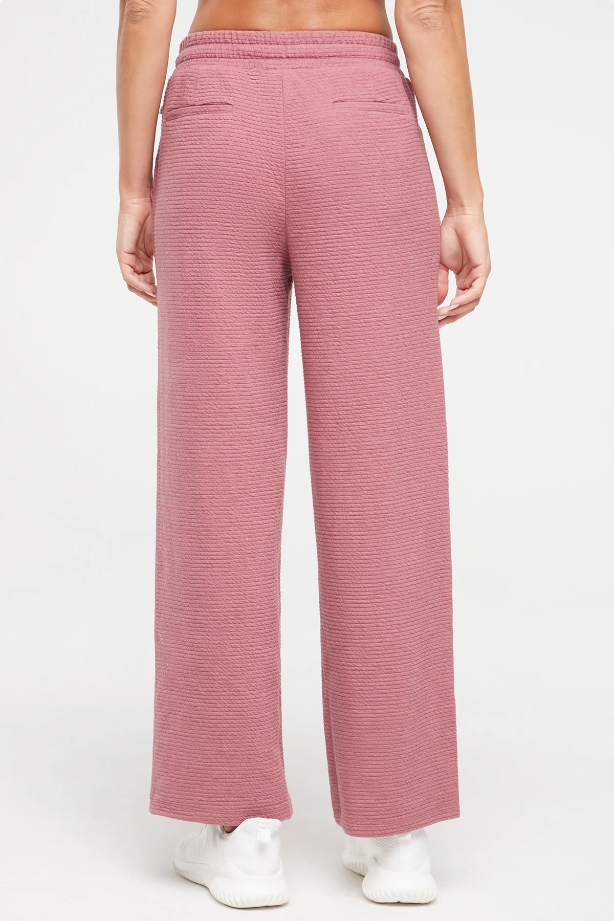 Freyi Pant - Image 14