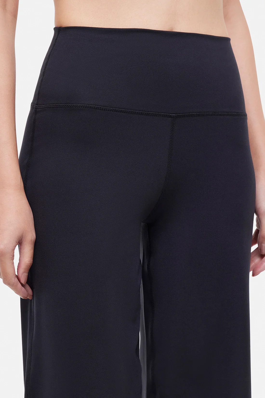 Lizzie Wide Leg Trouser - Image 8