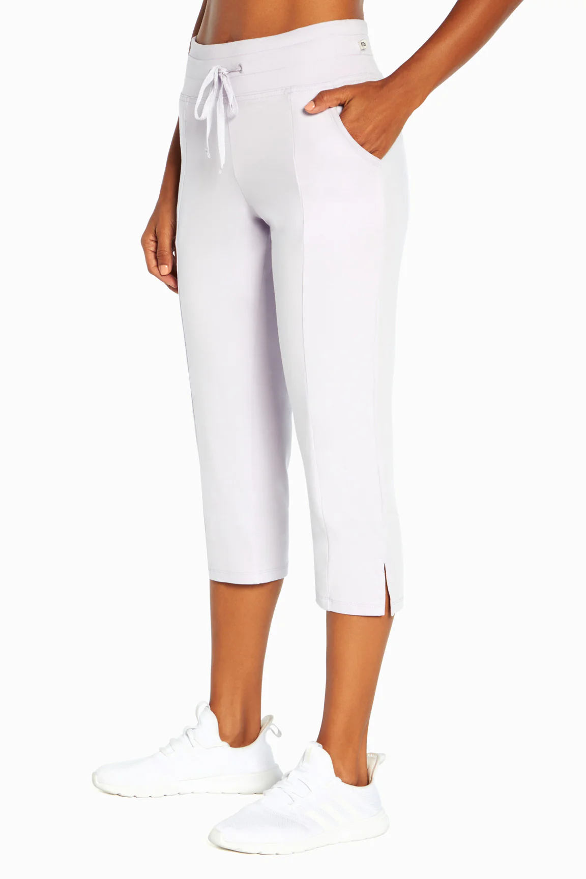 Mona Capri - Image 11