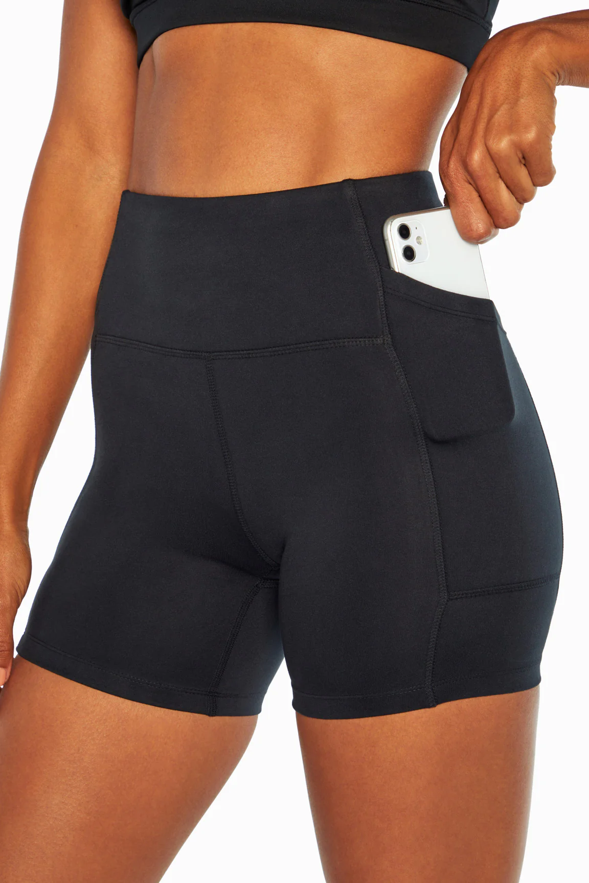 Emma Side Pocket Short - Image 15